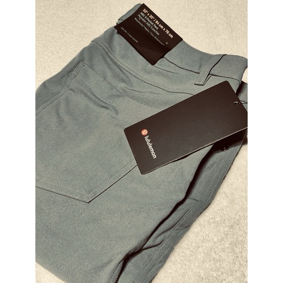 Lululemon 33x30 ABC Trouser Classic Fit Warpstreme Color Gray Men's Pants NWT
